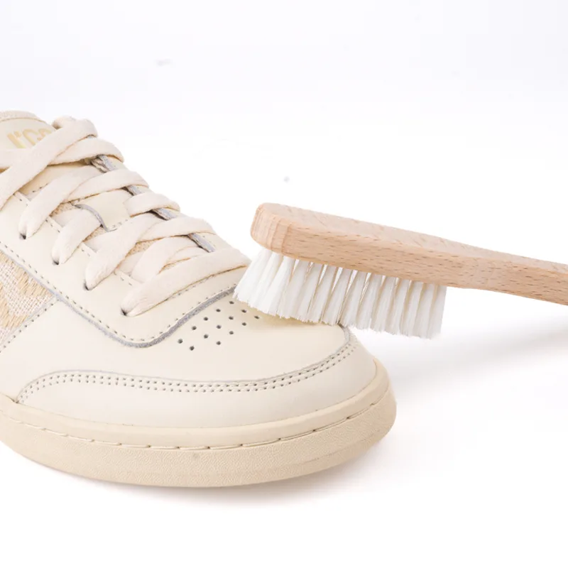 Nettoyer des Baskets Blanches nos astuces pour Cuir et Tissu Actualites mode ethique solidaire